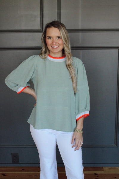 Boss Babe Blouse, Curvy - Sage