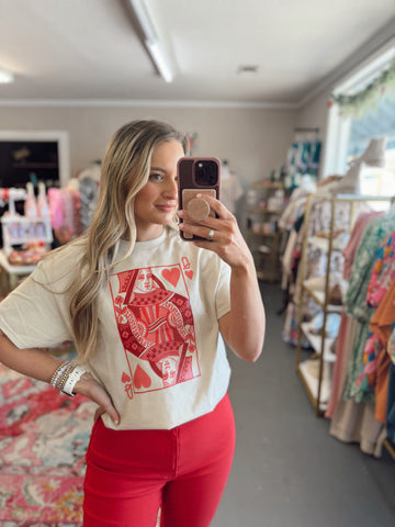 Queen of Hearts - Graphic Tee