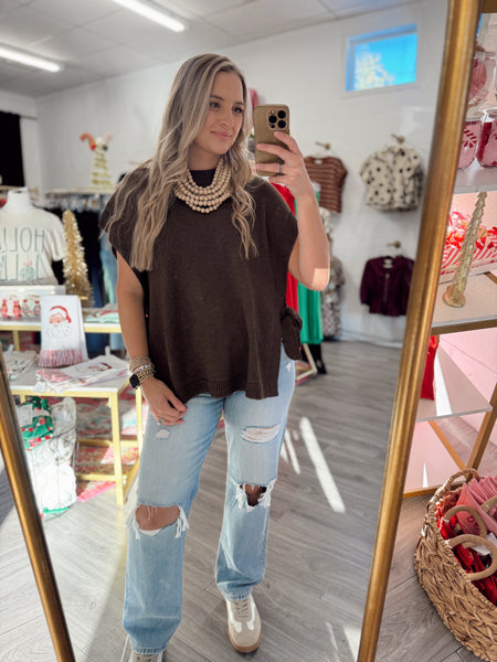 Basic Sleeveless Sweater - Brown