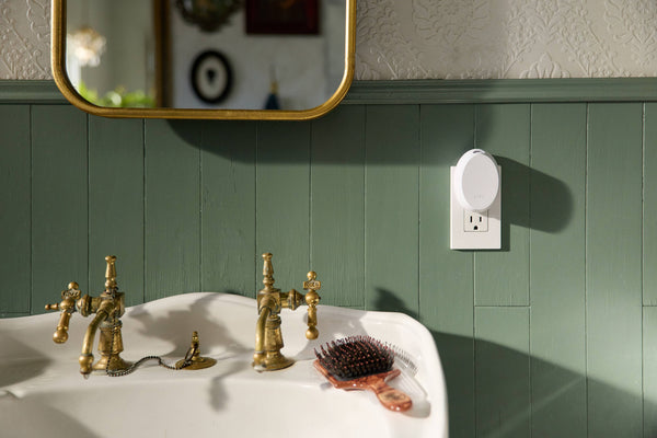 Pura Home Mini™ Smart Home Fragrance Diffuser
