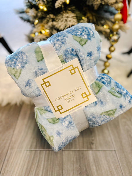 Hydrangea Throw Blanket