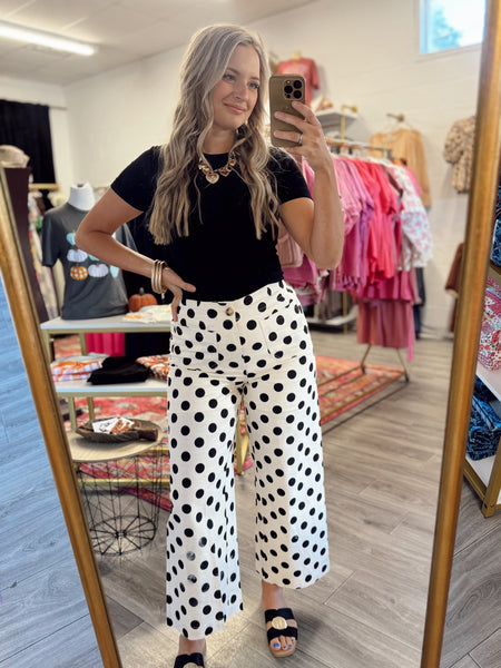 Seamless Round Neck Top - Black