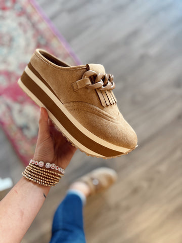 Penni Paloma Platforms